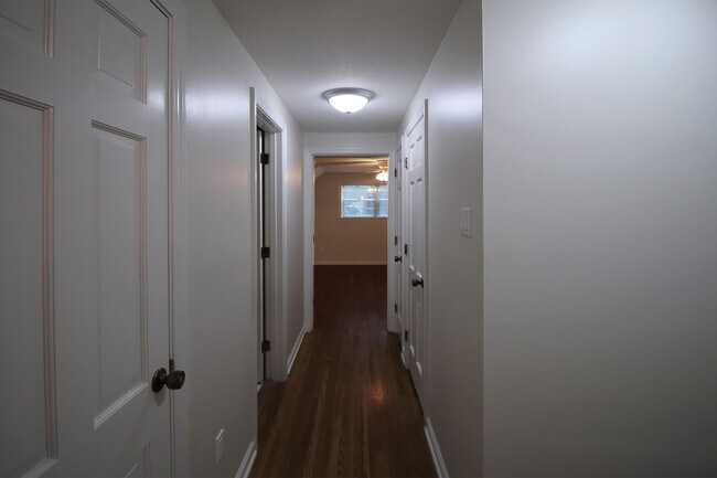Foto del edificio - 2107 Riverdale Rd