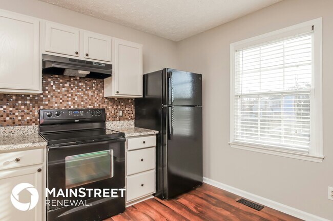 Foto del edificio - 3709 Phillips Way W