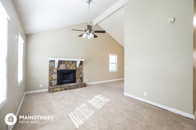Building Photo - 302 W Paulding Blvd