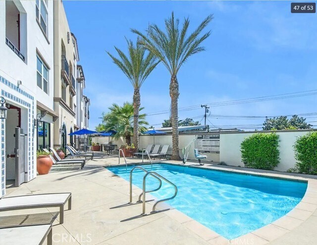 Foto del edificio - 8016 Santa Fe Springs Rd