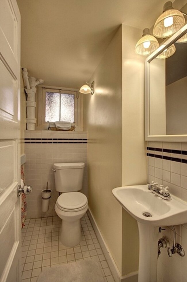 Foto del edificio - 7523 Mary Ave NW