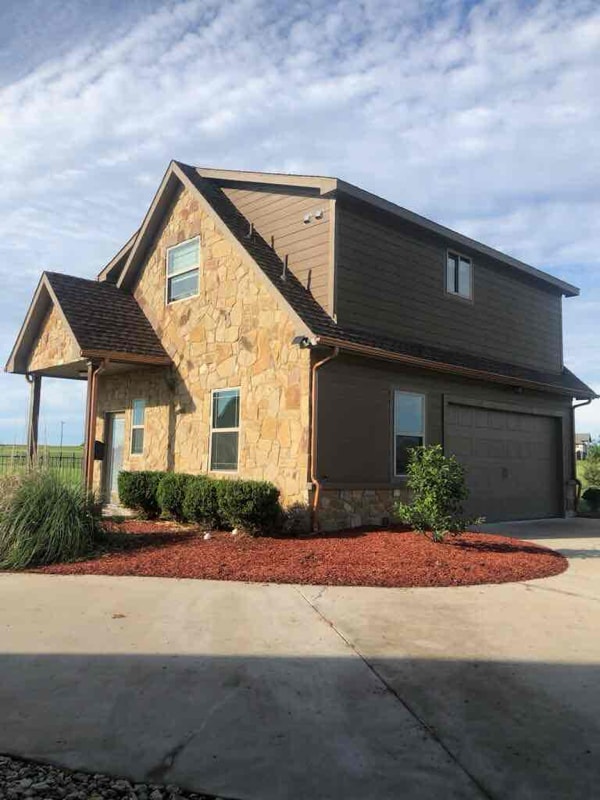 Building Photo - 1640 Winding Creek Ln