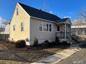 Building Photo - 98 Wooster St