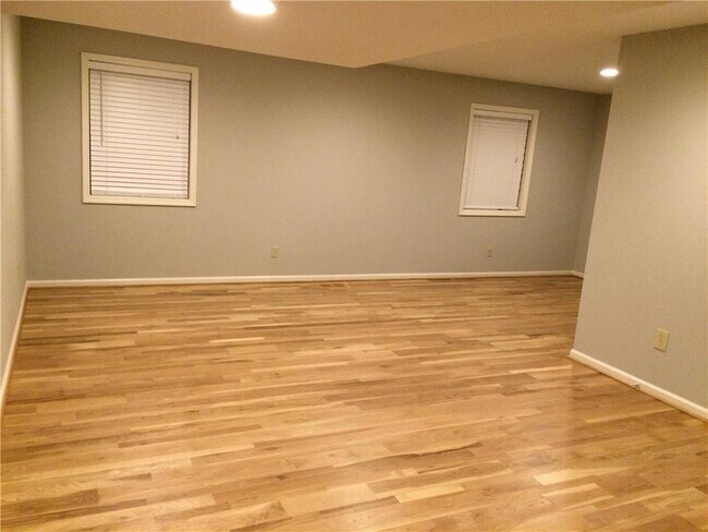 Foto del edificio - 4415 Windchime Way NW