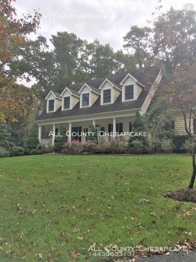 Building Photo - Stunning Single Family Home