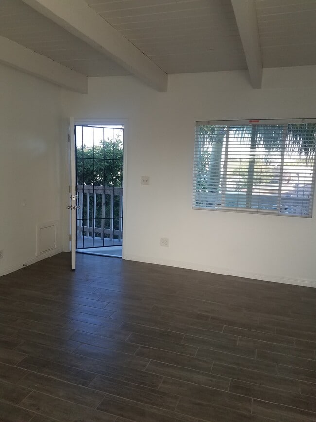 Foto del edificio - 1415 E Cruces St