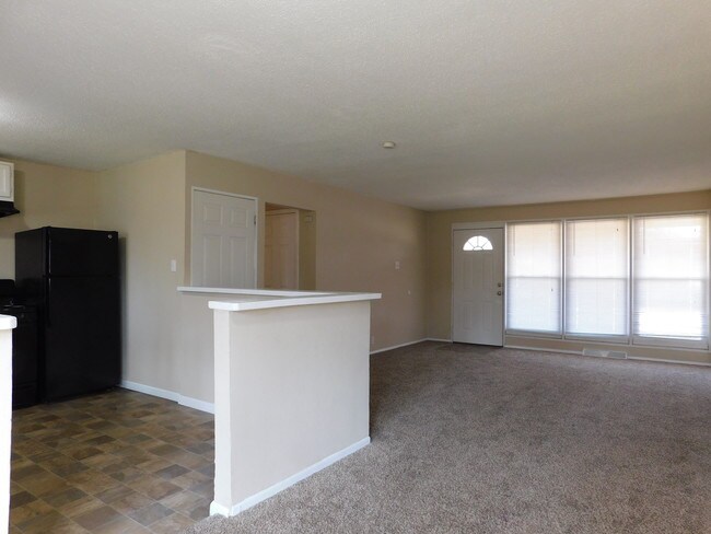 Foto del edificio - 10439 Canfield Drive