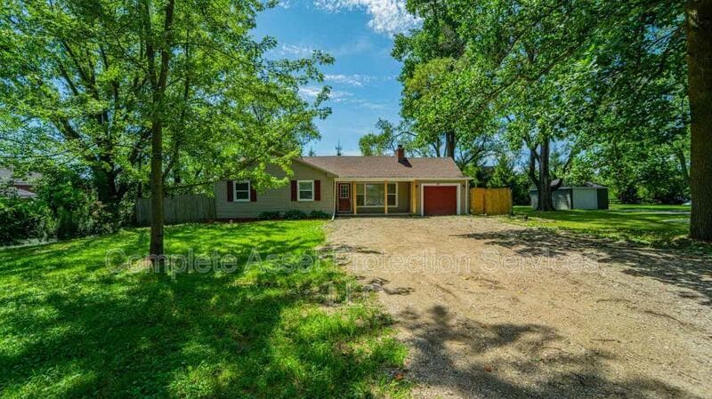 Foto principal - 80 E Oak Hill Rd