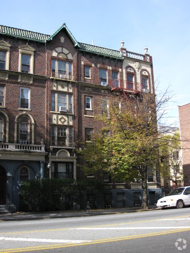 Building Photo - 1436 Ocean Ave
