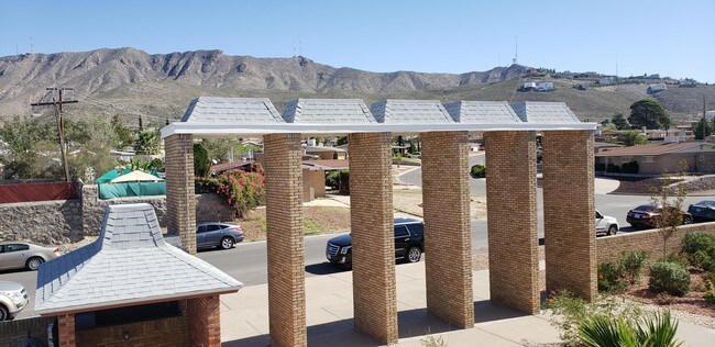 Building Photo - 4165 Krupp Dr