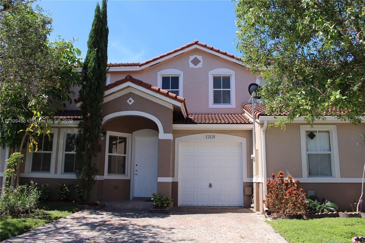 13834 SW 274th Terrace, Homestead, FL 33032 Townhome Rentals in