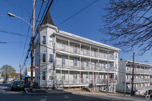 Building Photo - 91-99 Spring St