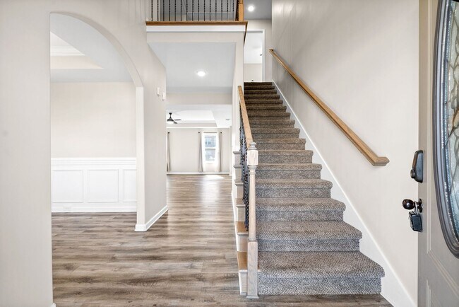Foto del edificio - Pet Friendly Four Bedroom!