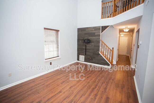 Foto del edificio - 51 Meadow Ct