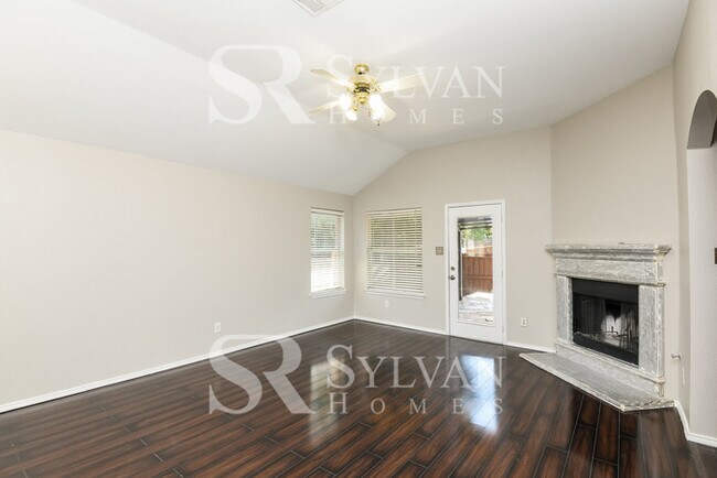 Foto del edificio - Carve Out a Great Life Here!