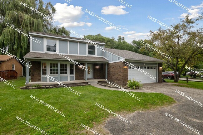 Building Photo - Rare Rental Opportunity in Southfield, MI!