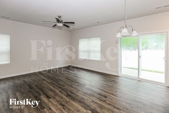 Foto del edificio - 5611 Cobblestone Glen Dr