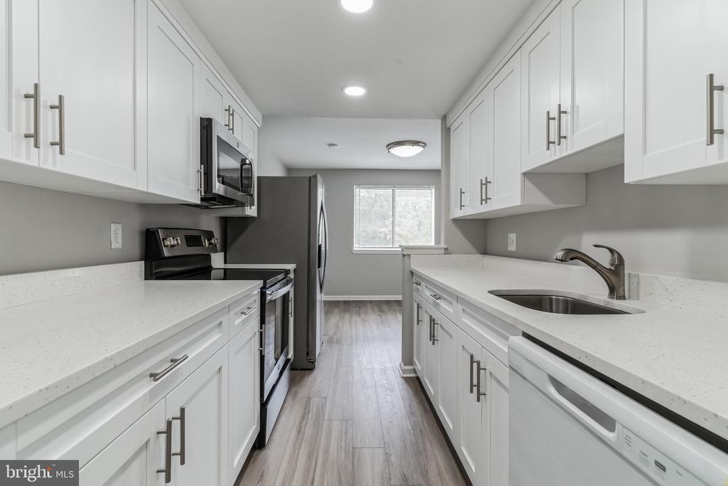 Foto principal - 7172 Talisman Ln