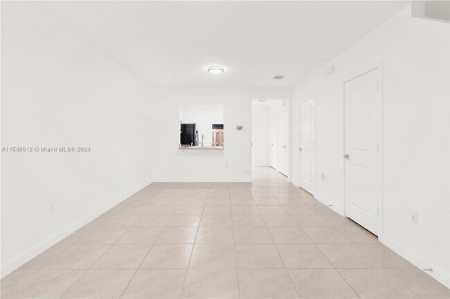 Foto del edificio - 444 NE 5th St