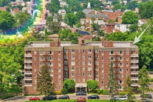 Building Photo - 125 Bronx River Rd