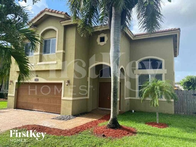 Building Photo - 16119 SW 61st Ln
