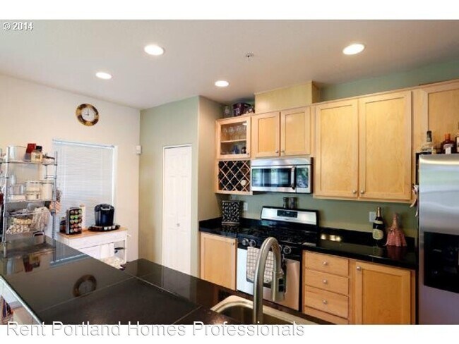 Building Photo - 3 br, 2.5 bath House - 8720 SW 147th Terra...