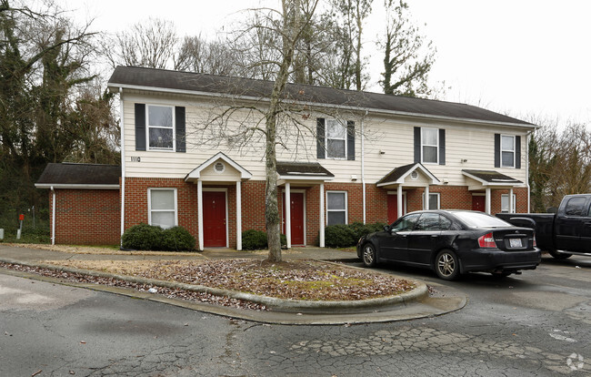 Building Photo - Morehead Glen Apartments