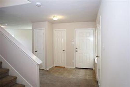 Foto del edificio - 3914 Falvel Cove Dr