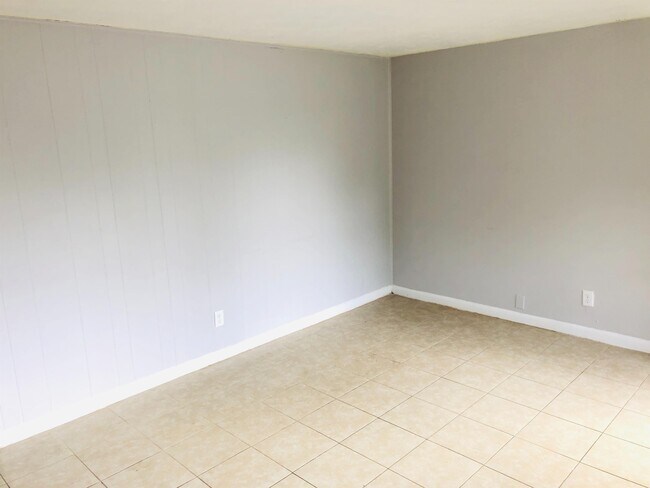 Foto del edificio - 240 Lee Dr