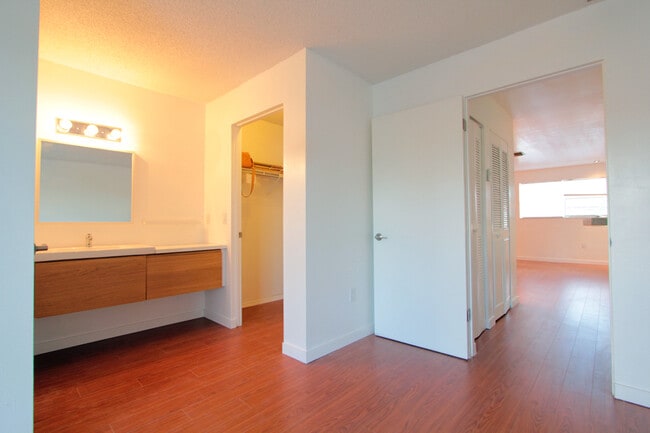 Foto del edificio - 6440 SW 130th Ave