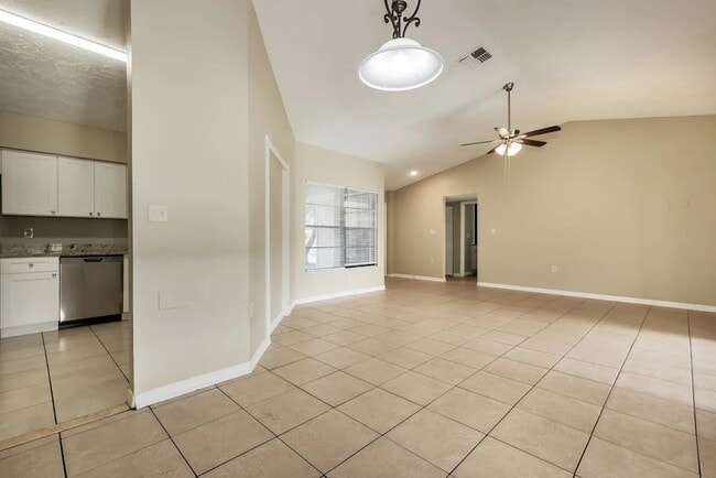 Photo - 1726 Lk Crst Ave (Brandon, FL) House