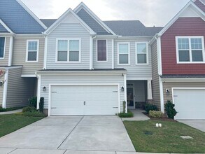 Building Photo - 312 Acorn Hollow Pl