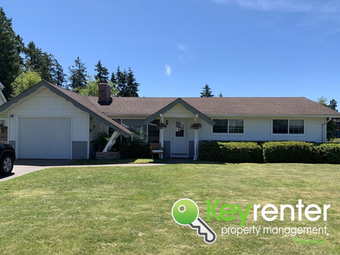 Foto principal - Renovated Rambler in Steilacoom Oasis