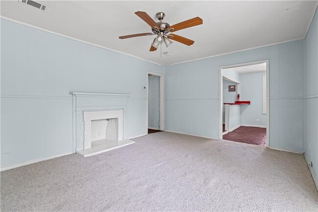 Building Photo - 2063 N Gimon Cir