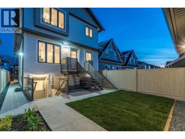 Photo du bâtiment - 2263 E 35th Ave
