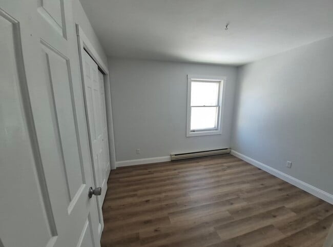 Bedroom - 128 Mayo Rd