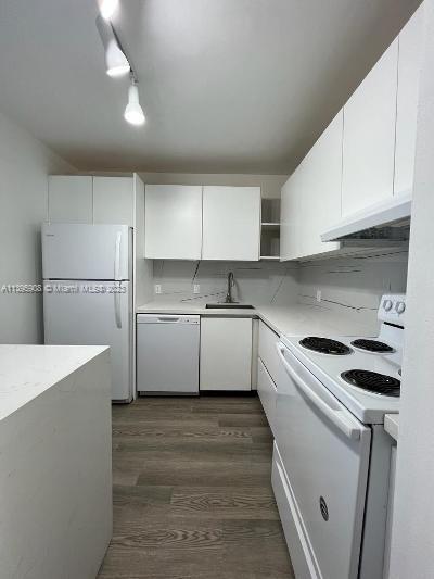 Foto del edificio - 20500 W Country Club Dr