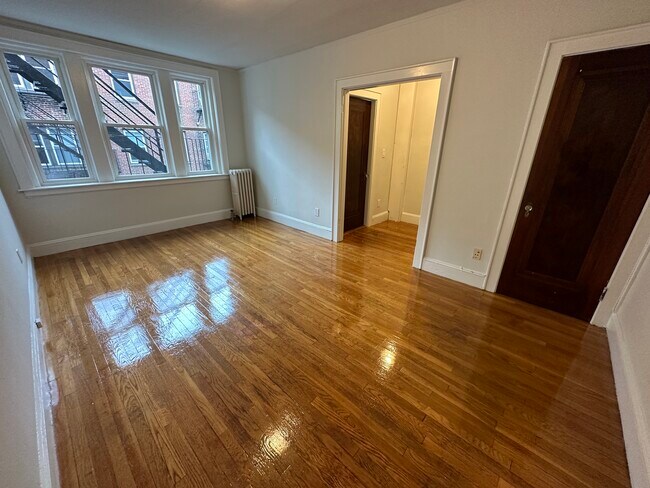 Foto del edificio - 130 Highland Ave