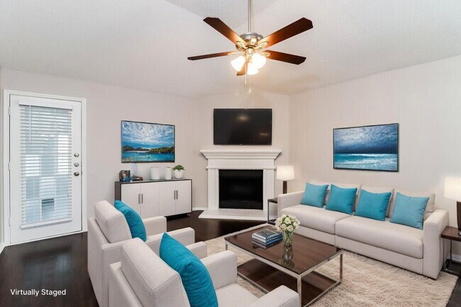 Building Photo - 2521 Nogales Dr