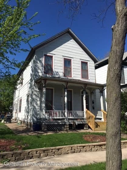 Primary Photo - 169 McBoal St W