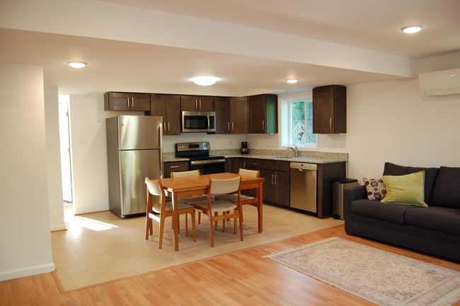 Spacious Furnished Renovated - 11829 Falls Rd