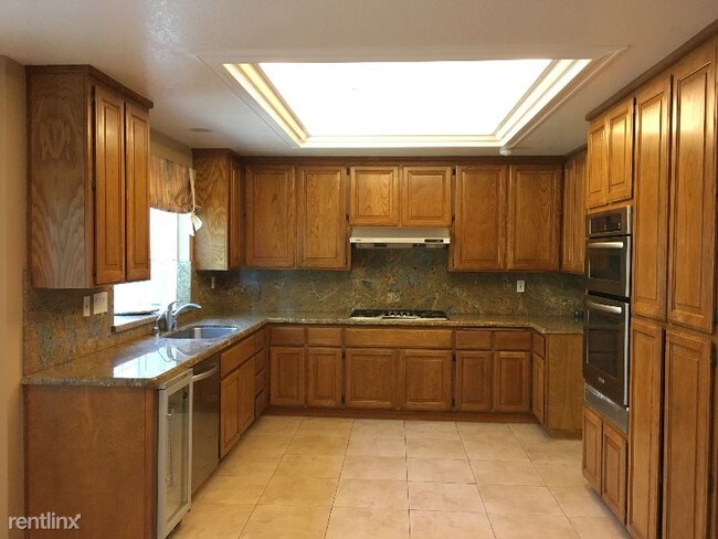 Building Photo - 4 br, 3 bath House - 3537 Edgeman Court