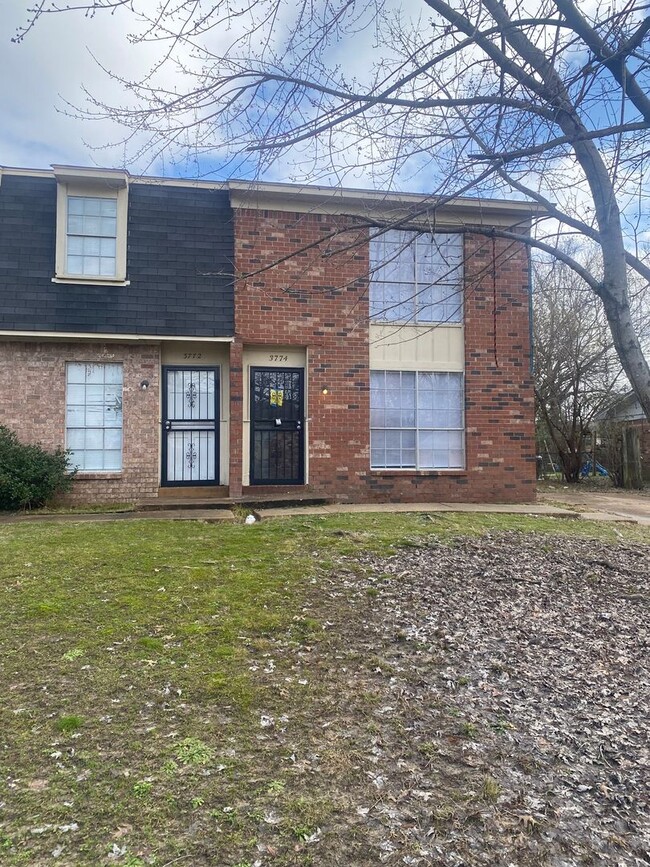 Photo - 3772 Hyacinth Dr Townhome