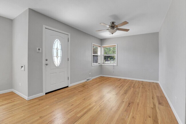 Foto del edificio - 3 bed near DU with fenced yard