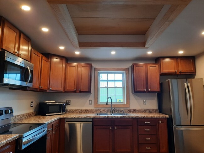 recessed lighting showing recessed ceiling - 247 Main St