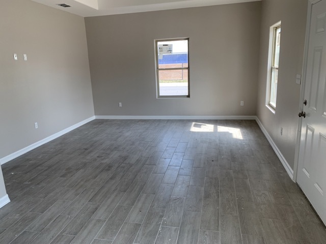 Living Room/Dining Area - 2420 Florencia Ave