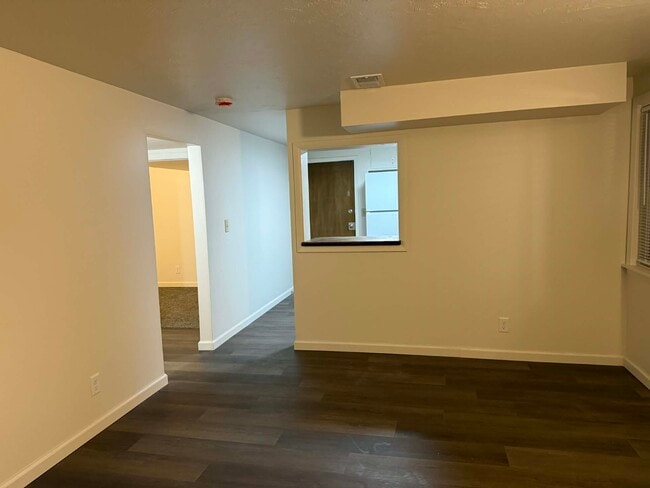 Foto del edificio - 4220 S 49th St