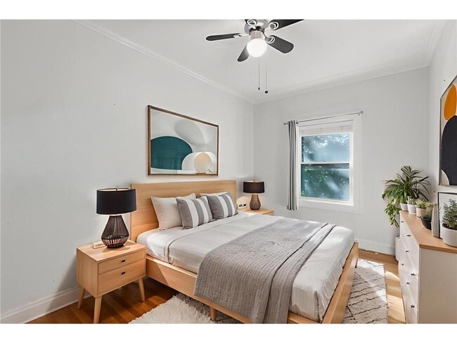 Foto del edificio - 2739 Girard Ave S