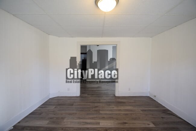 Foto del edificio - 2111 Ringgold Ave