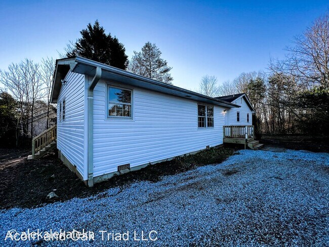 Foto del edificio - 3 br, 2 bath House - 8611 Belews Creek Road